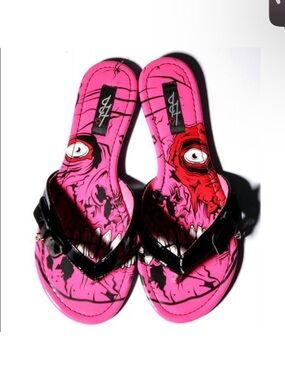 ISO IRON FIST FLIP FLOPS IN PINK OR GREEN